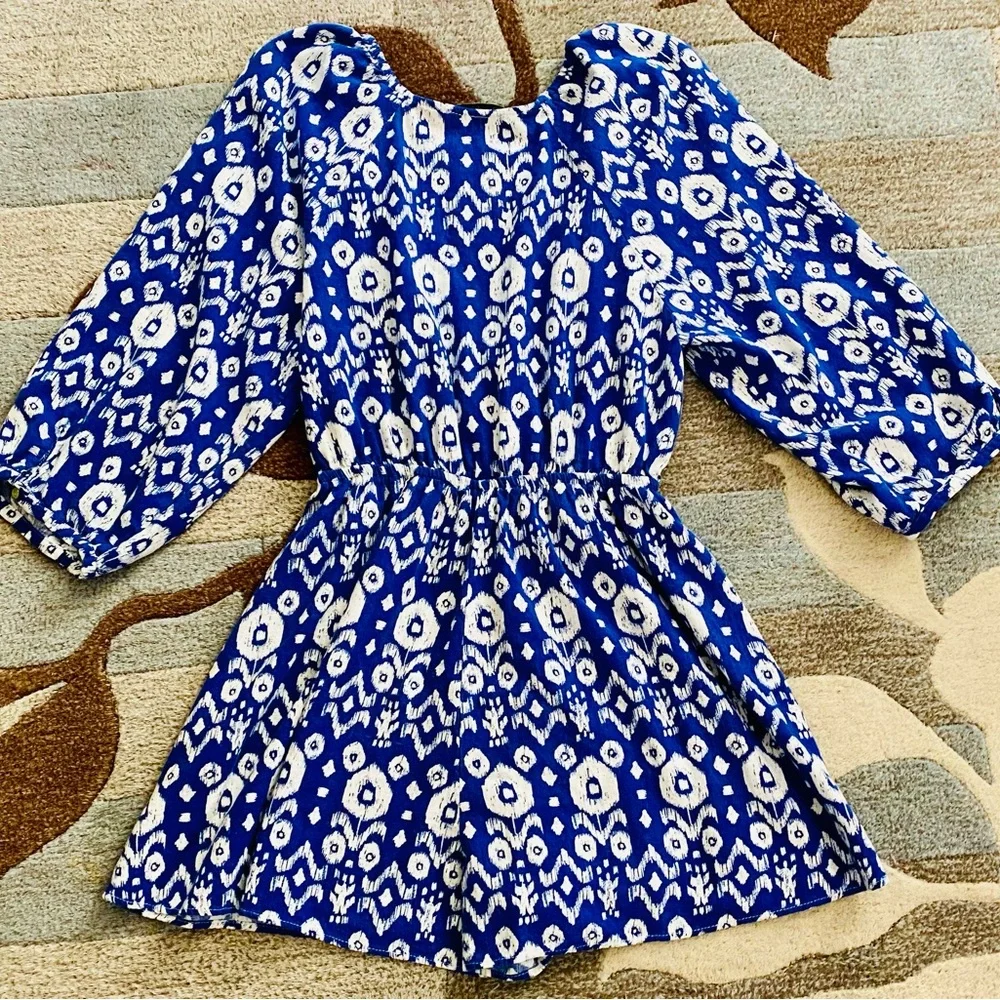 Zara Plunging Neck Royal Blue Print 1/2 Sleeves Short Linen Blend Romper ✨